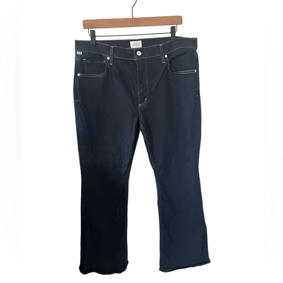 Citizens of Humanity Isola Dark Indigo Flare Jean - Picture 2 of 9